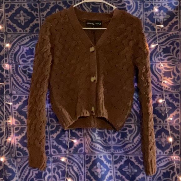 Kendall & Kylie Sweaters - Kendall and Kylie cable knit chunky brown sweater, size small
